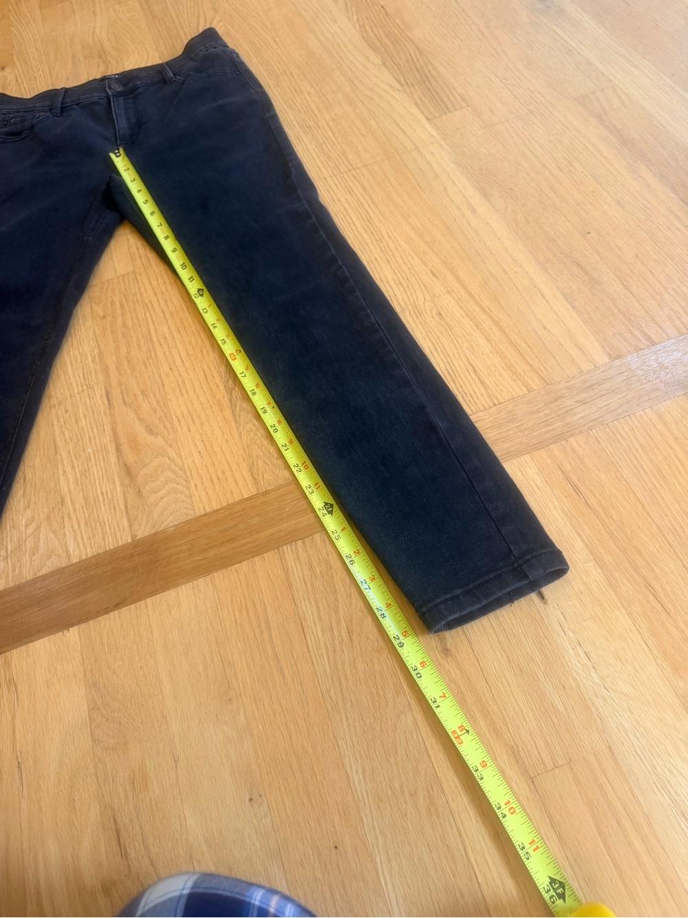 Women’s Size 4/27 "Curve Appeal" Skinny Jeans - Black Stretch Denim GUC - Picture 5 of 7